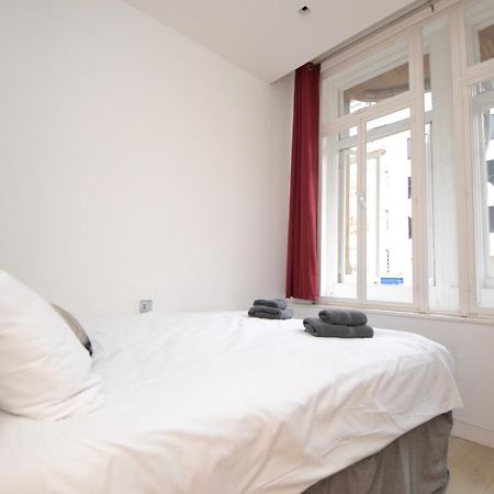 Modern 2 Bedroom Apartment, Oxford Street 伦敦 外观 照片