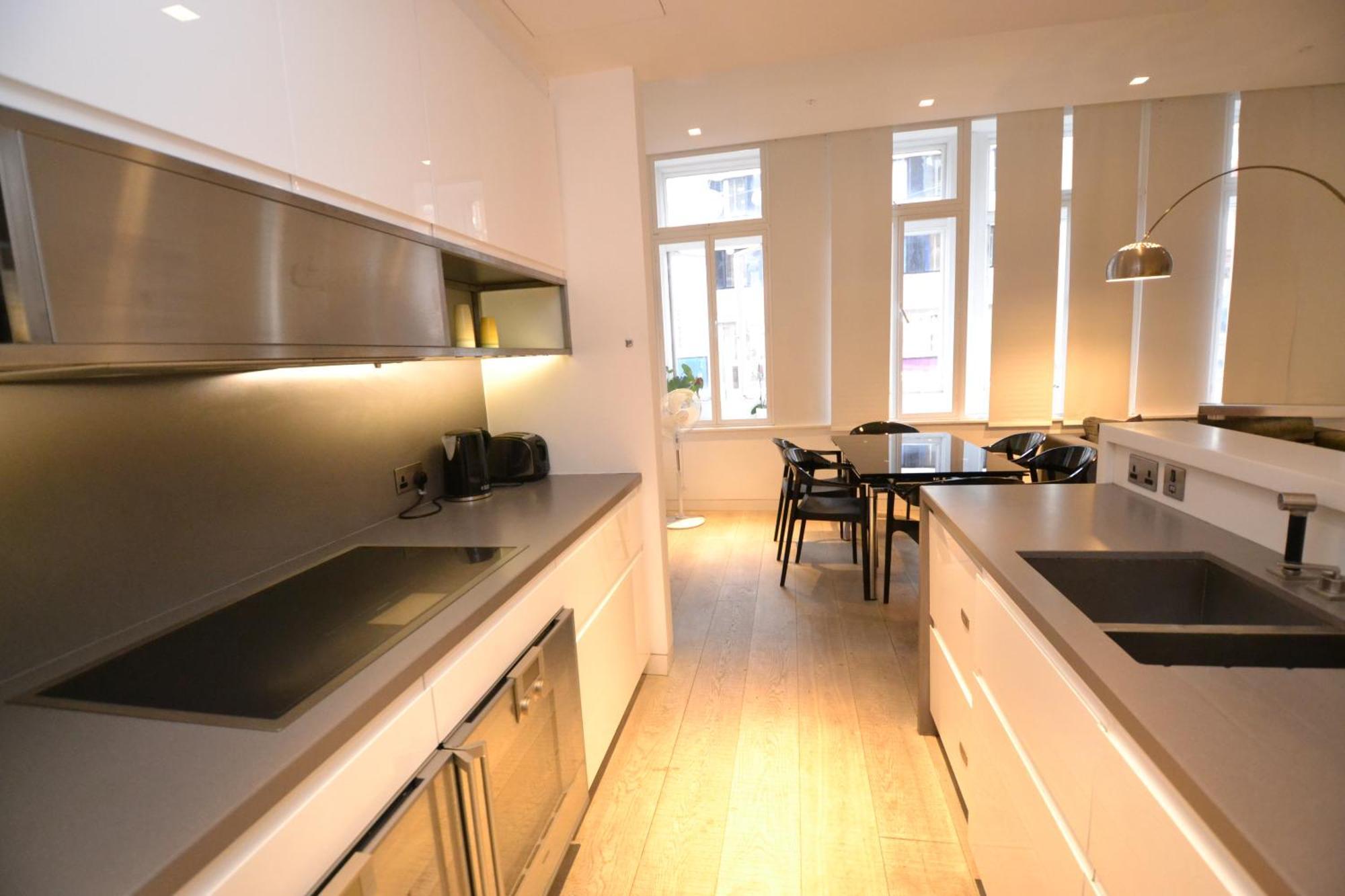 Modern 2 Bedroom Apartment, Oxford Street 伦敦 外观 照片